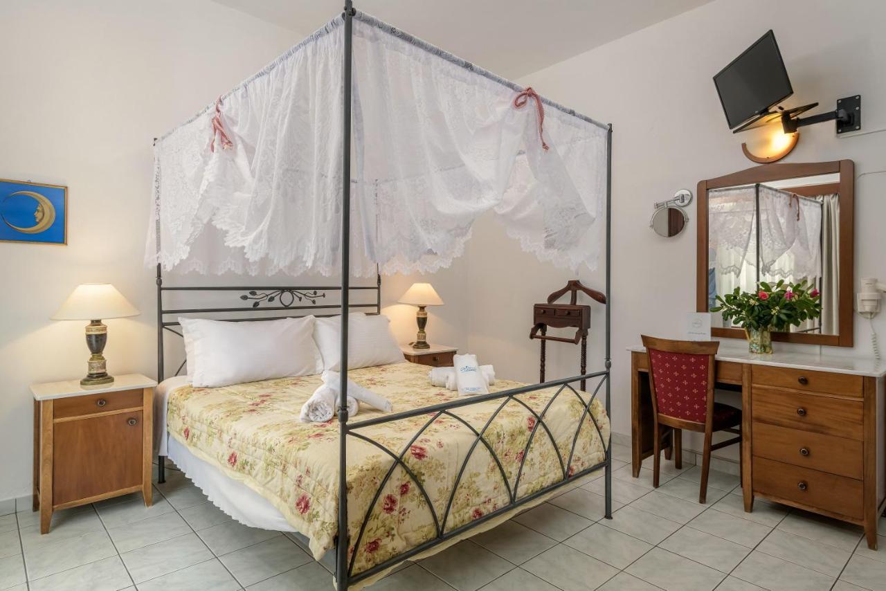 Pátmos Grikos Hotel מראה חיצוני תמונה
