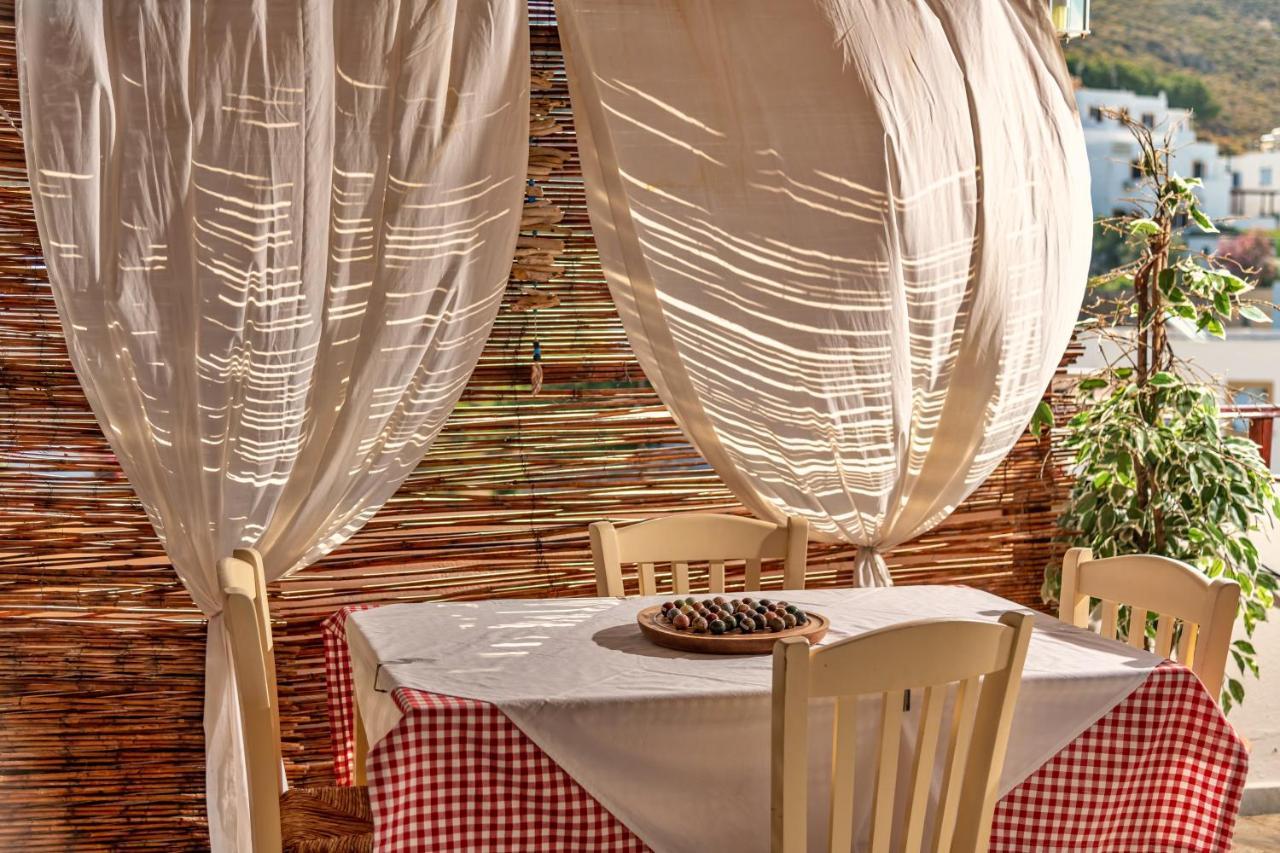 Pátmos Grikos Hotel מראה חיצוני תמונה