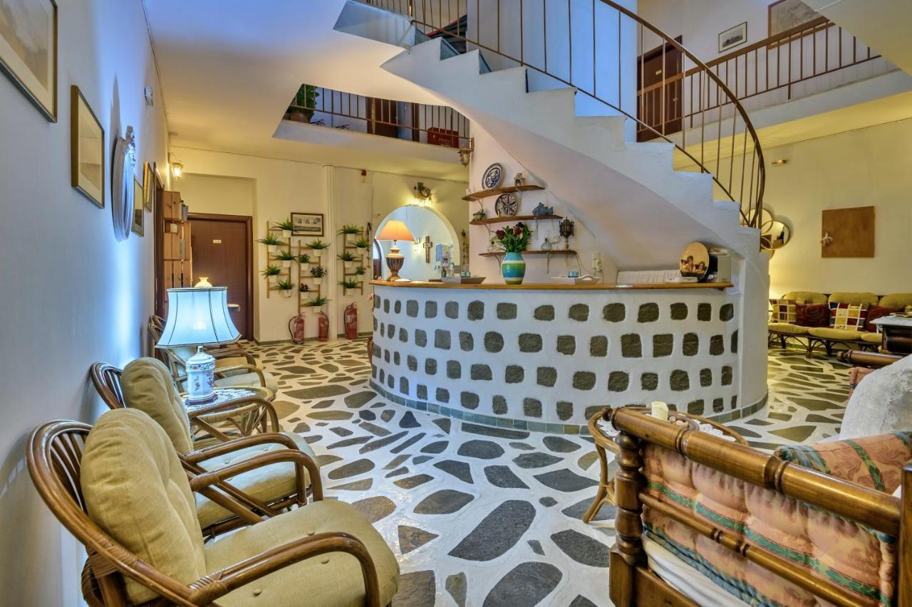Pátmos Grikos Hotel מראה חיצוני תמונה